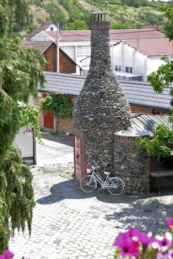 Wellness B&B Winery Sontacchi Kutjevo Buitenkant foto