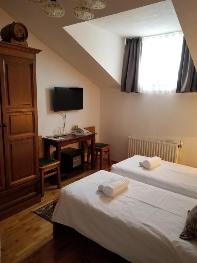 Wellness B&B Winery Sontacchi Kutjevo Buitenkant foto